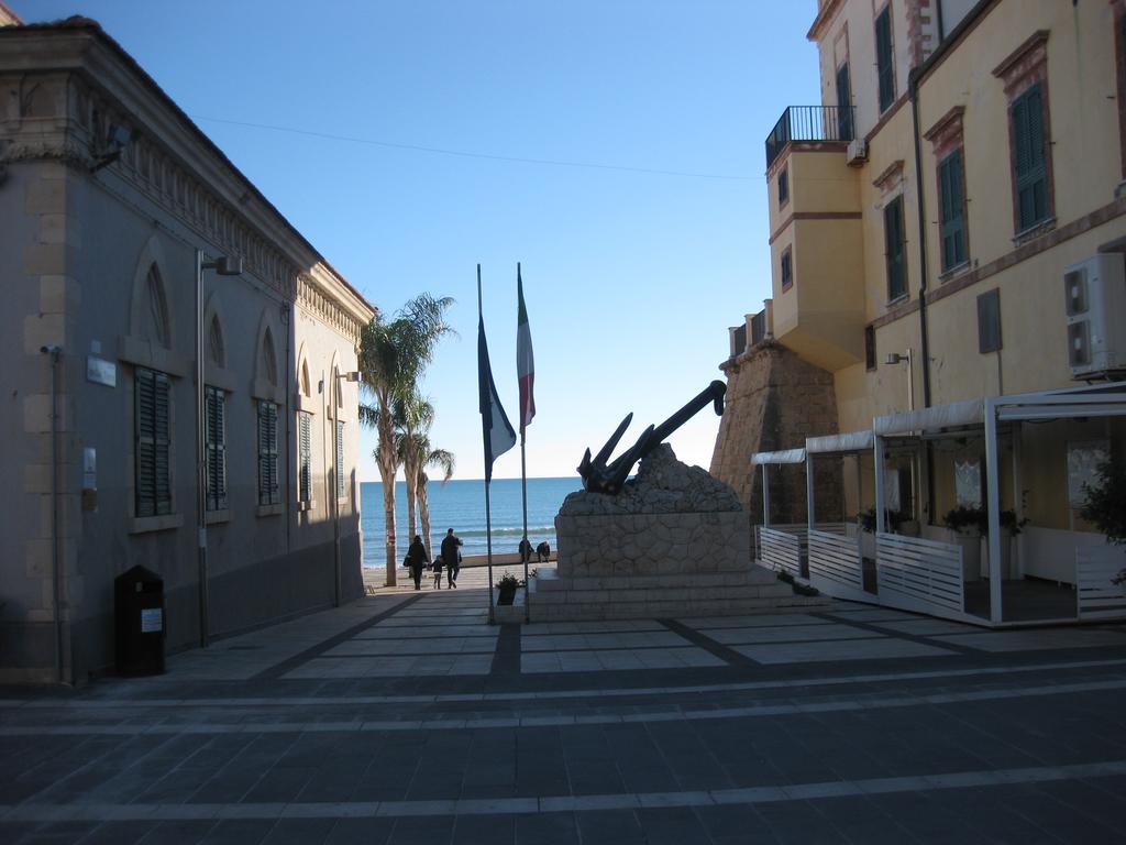 Casa Vacanze Le Rose Marina di Ragusa Habitación foto